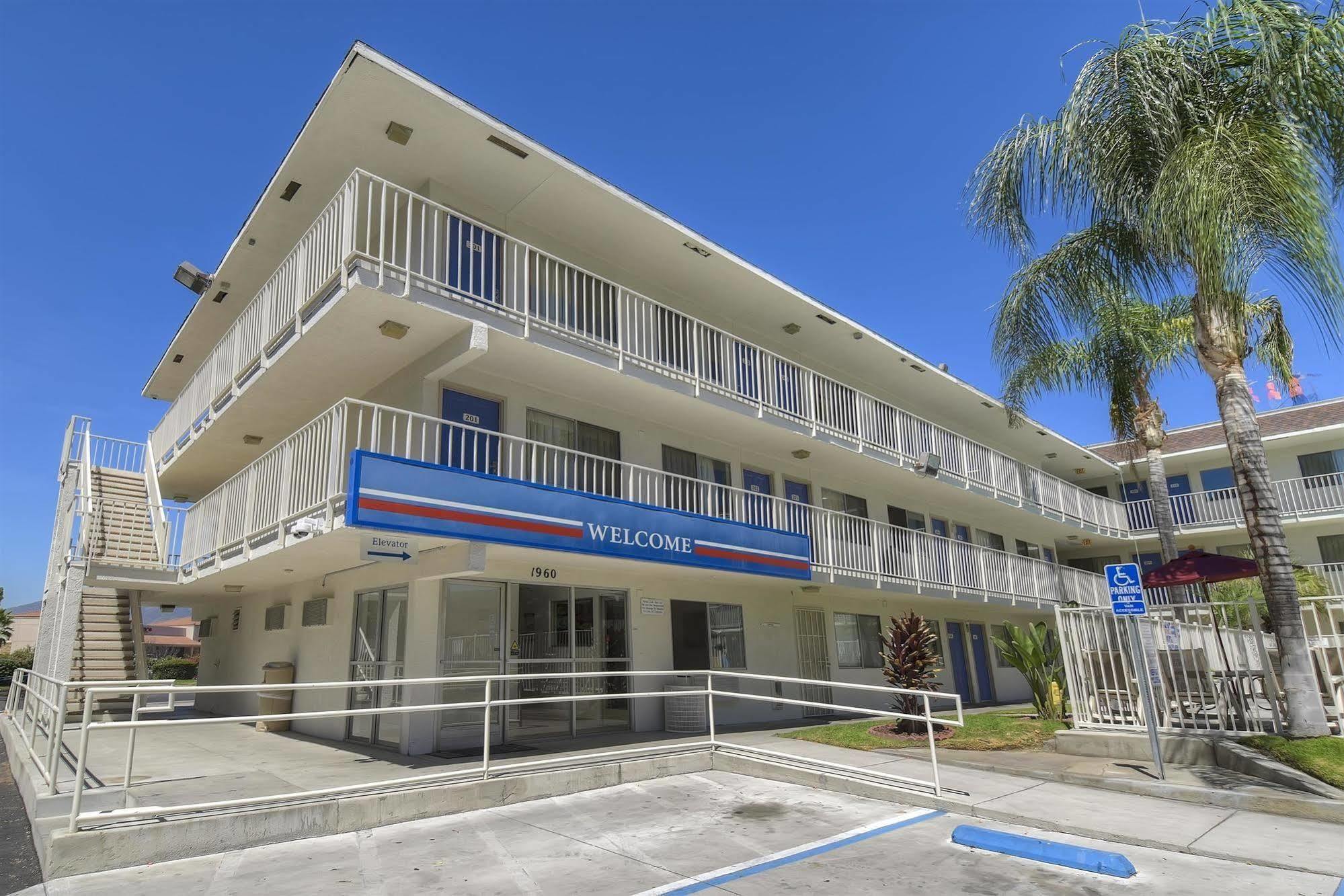 Motel 6-San Bernardino, Ca - North Serrano Village Exterior foto